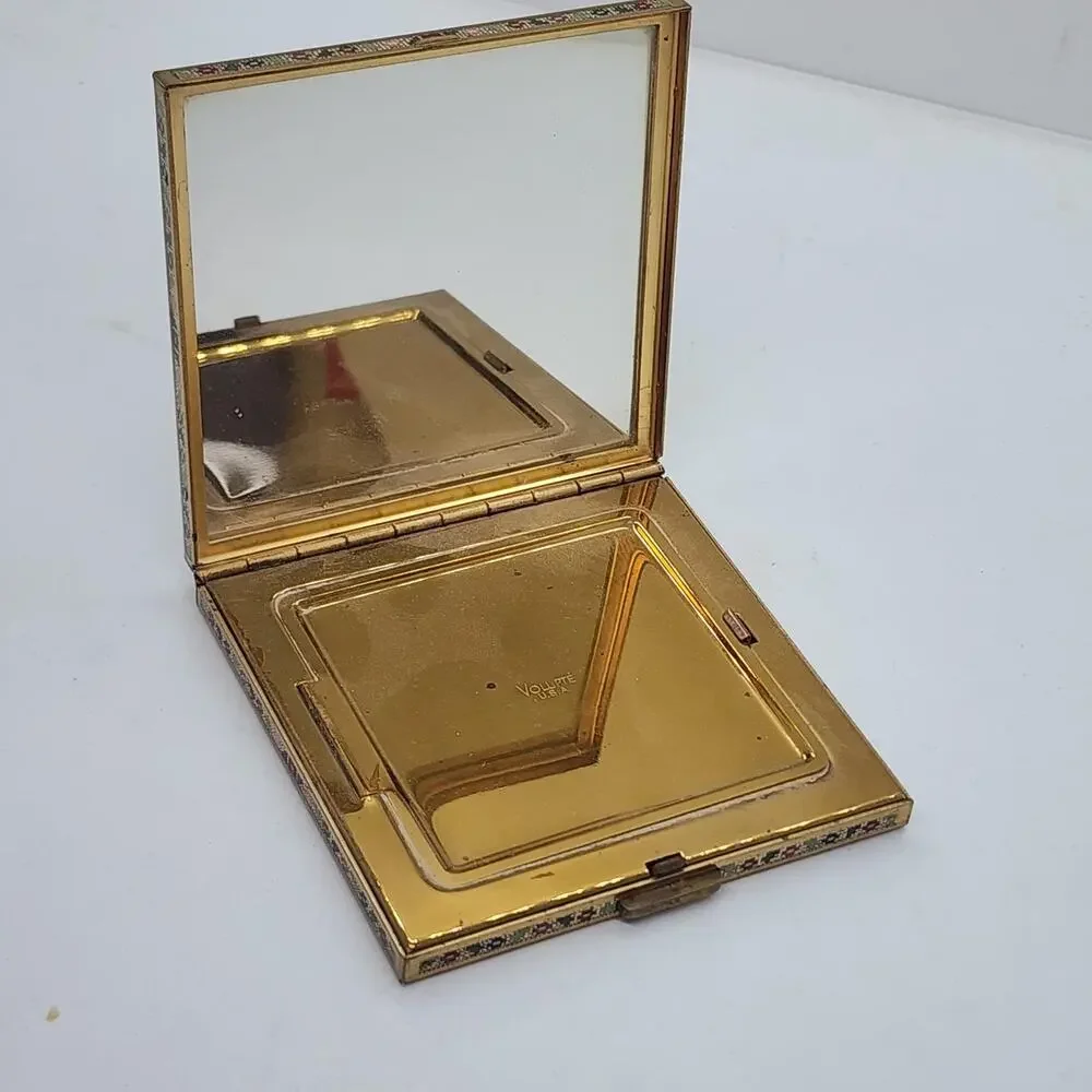 Vintage Volupte Leakproof Compact Needlepoint Look Floral Mirror Gold Tone USA